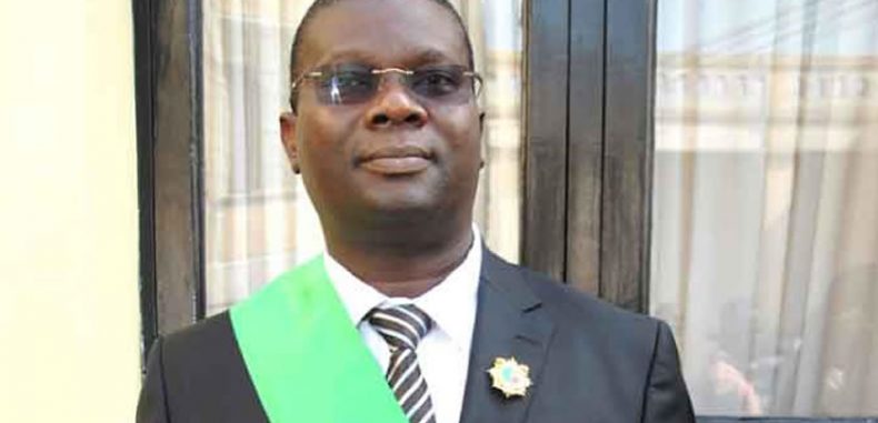 Séminaires parlementaires répétitifs à l’hôtel Jeco de Dassa : Le député Okoundé dans un conflit d’intérêt ?