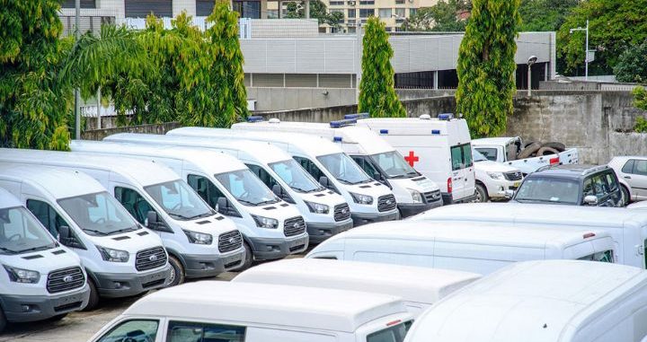 Côte d’Ivoire : don de 55 véhicules pour faciliter l’acheminement des médicaments dans les centres de santé