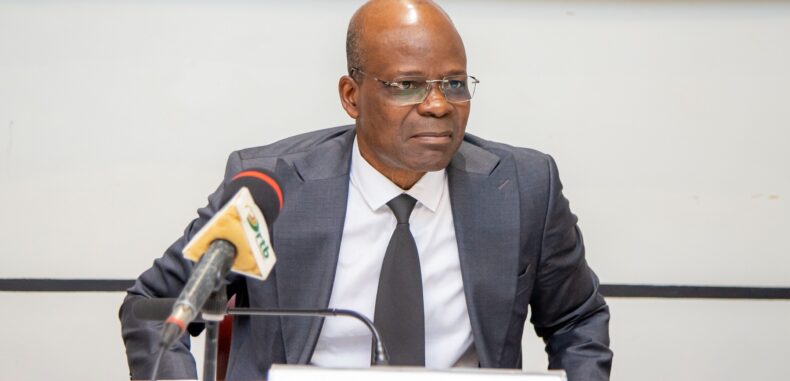 Bénin/Financement des CollectivitésTerritoriales : Le Ministre Raphaël Akotègnon met les bouchées double (Lire le communiqué de presse)